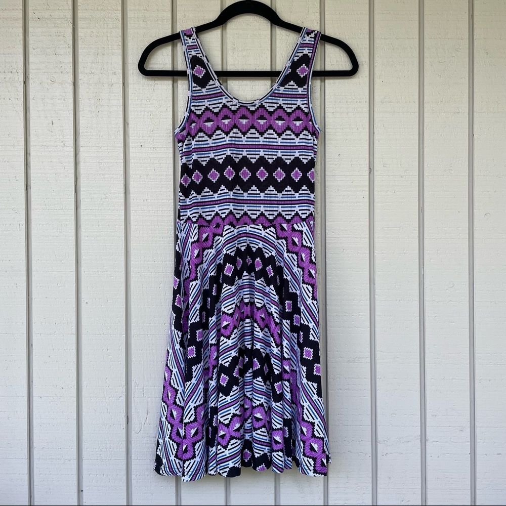 WAYAN Geometric Girls Lg or Women’s S dress